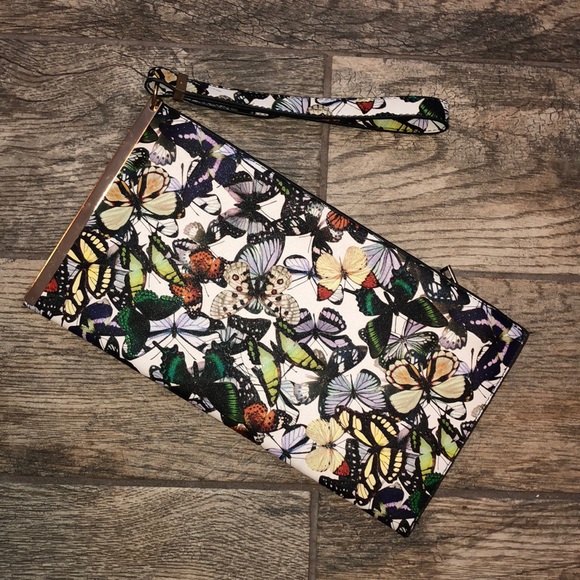 Handbags - Butterfly clutch🦋